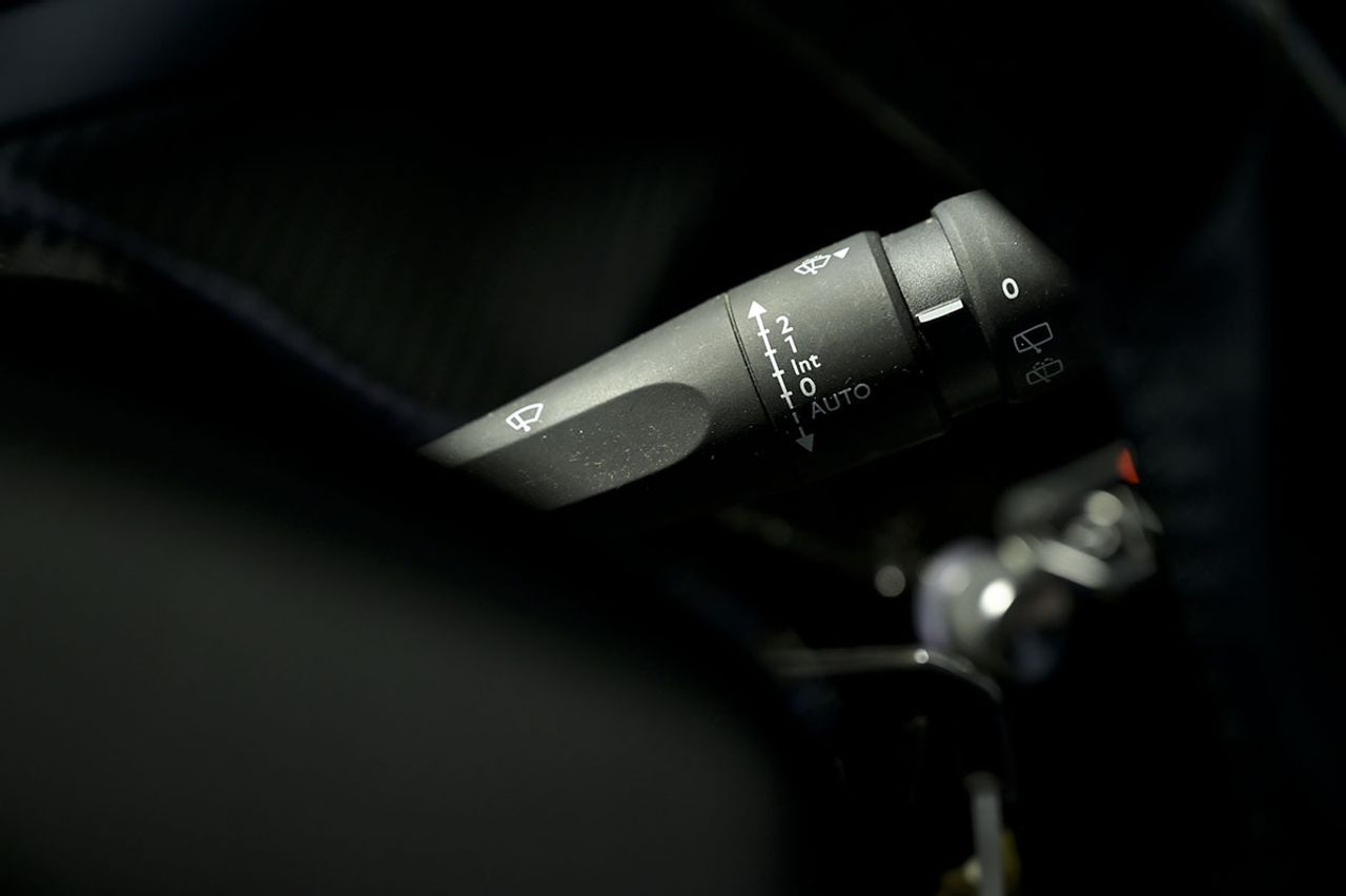 Peugeot 208 BlueHDi 73kW 100CV Allure - foto 23