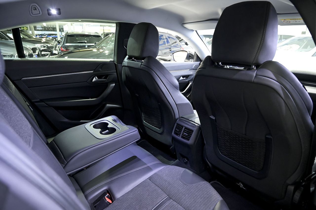 Peugeot 508 5P Allure BlueHDi 130 SS EAT8 - foto 21