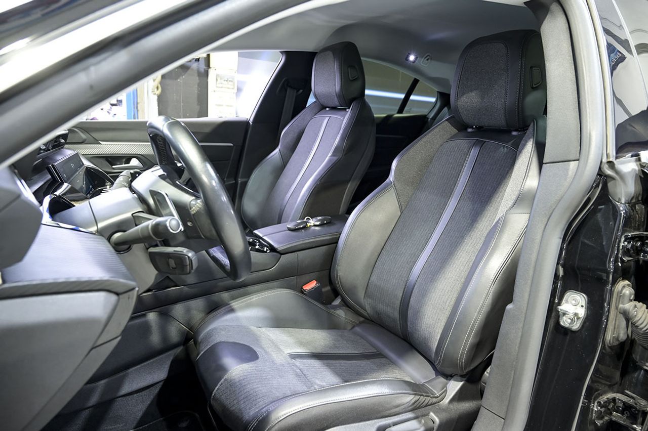 Peugeot 508 5P Allure BlueHDi 130 SS EAT8 - foto 30