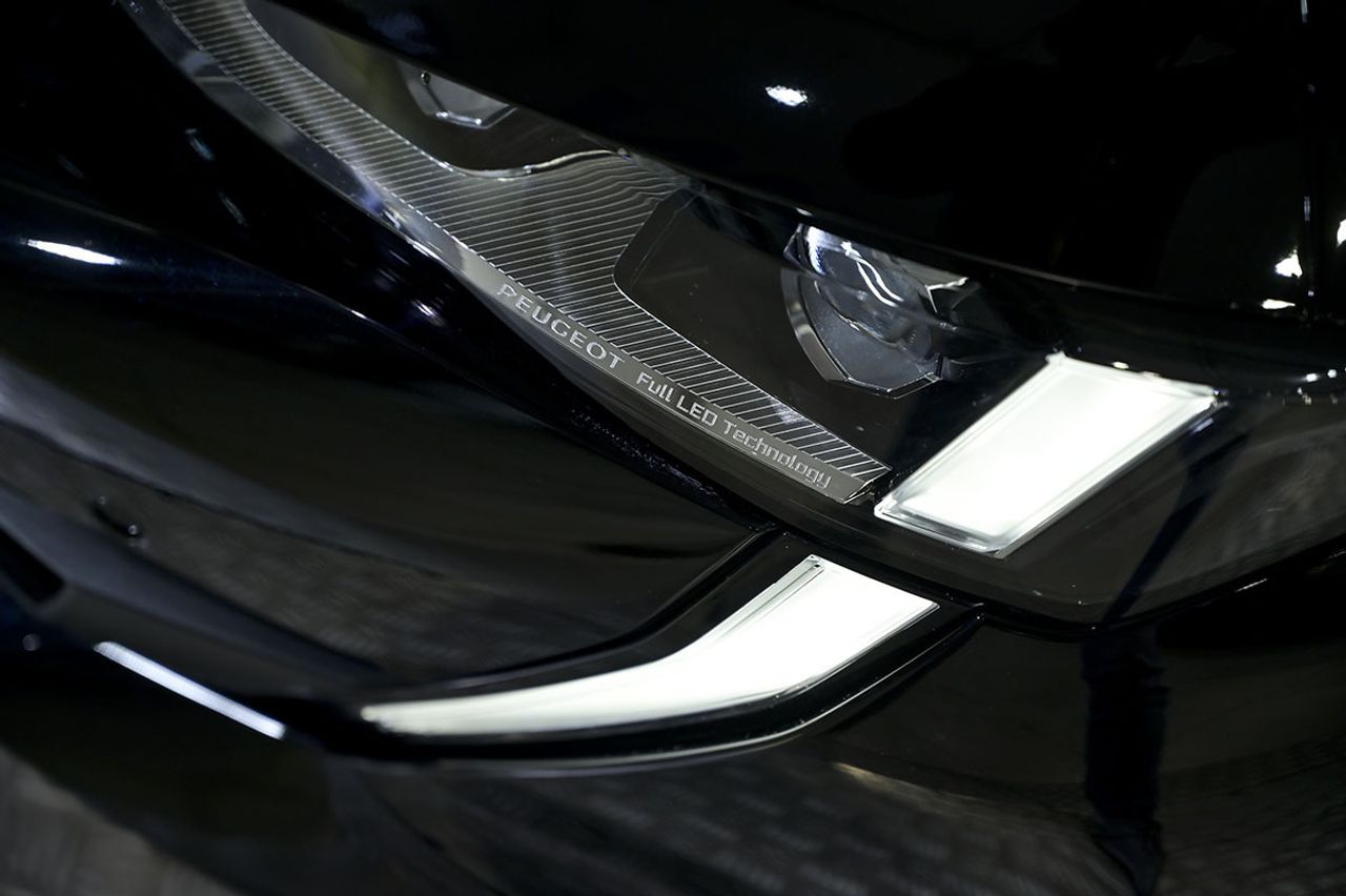 Peugeot 508 5P Allure BlueHDi 130 SS EAT8 - foto 12