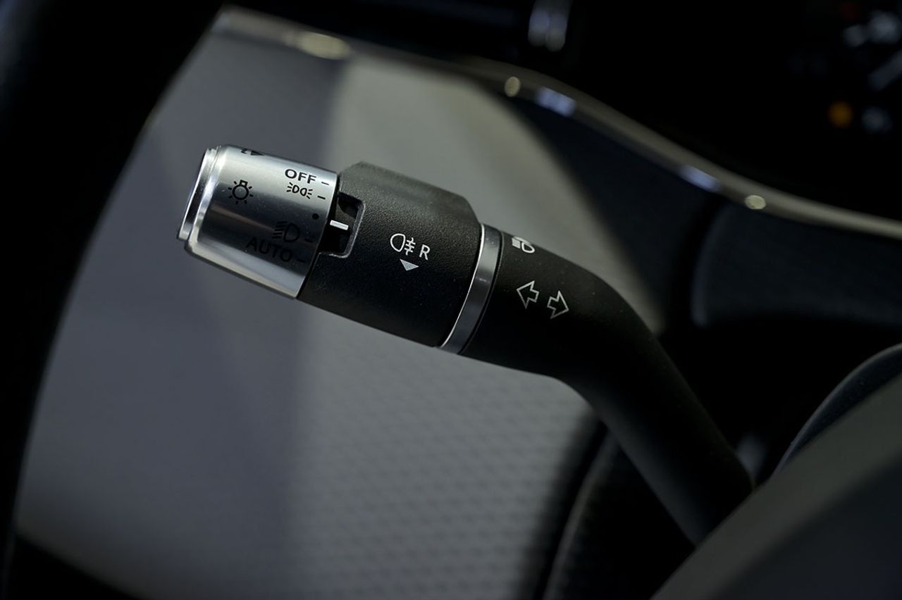 Land-Rover Range Rover Evoque 2.0 P250 RDynamic S AUTO 4WD M - foto 24