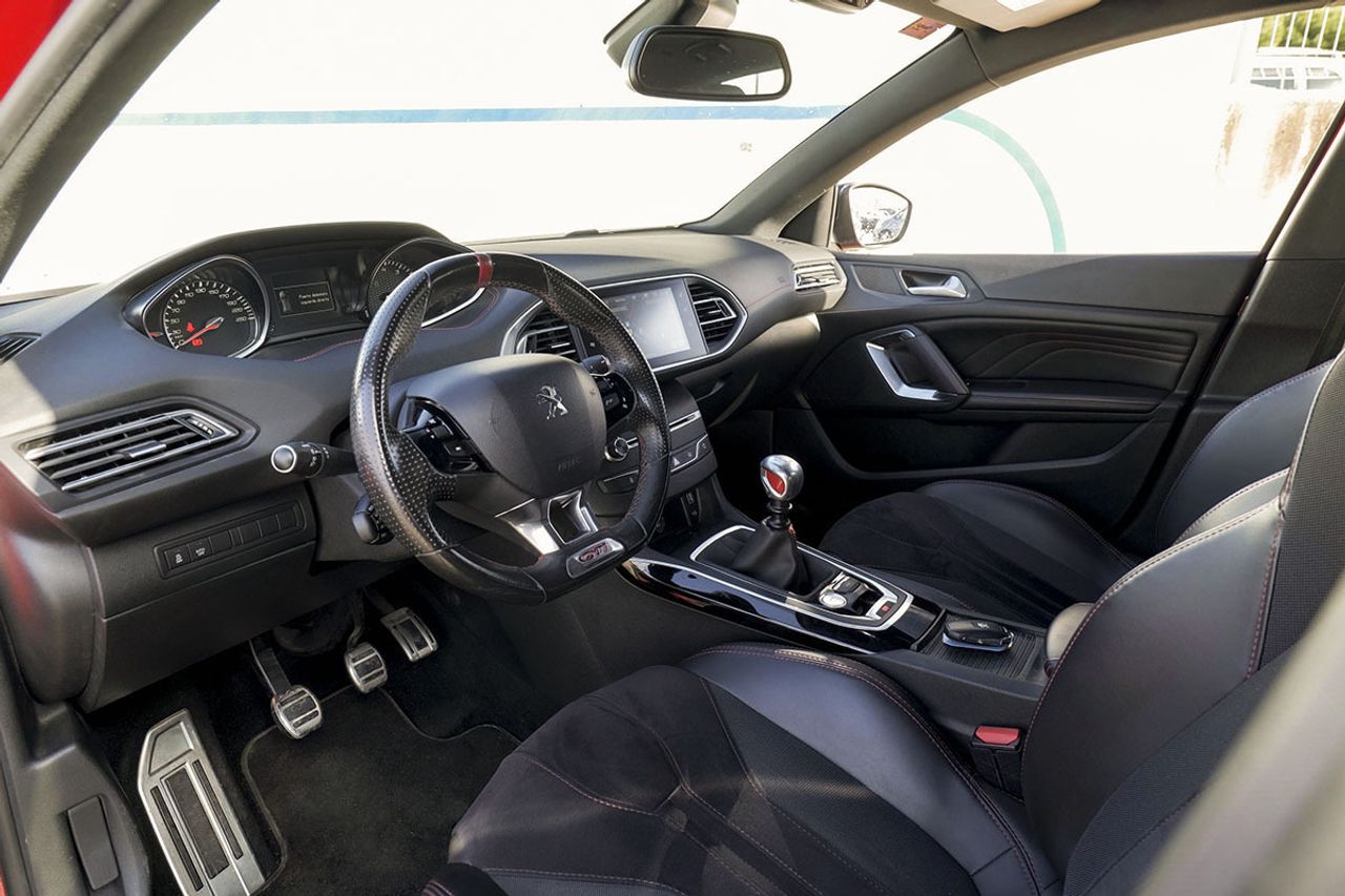 Peugeot 308 GTi 184KW 250CV - foto 4