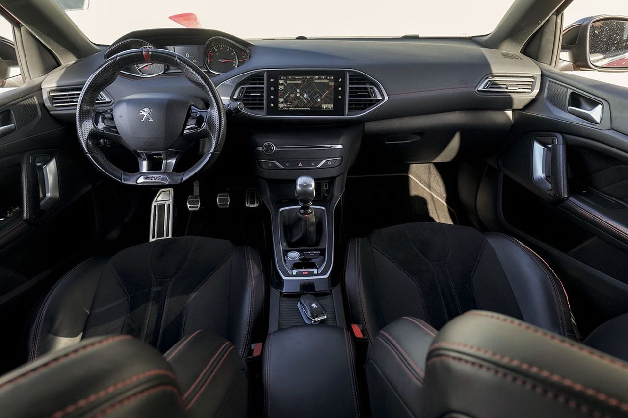 Peugeot 308 GTi 184KW 250CV - foto 6