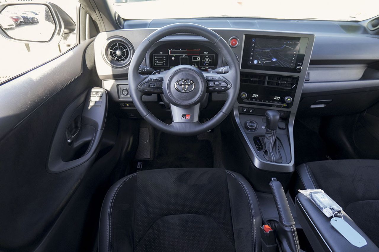 Toyota GR Yaris 1.6T 280 RZ AT  TOURING PACK - foto 26