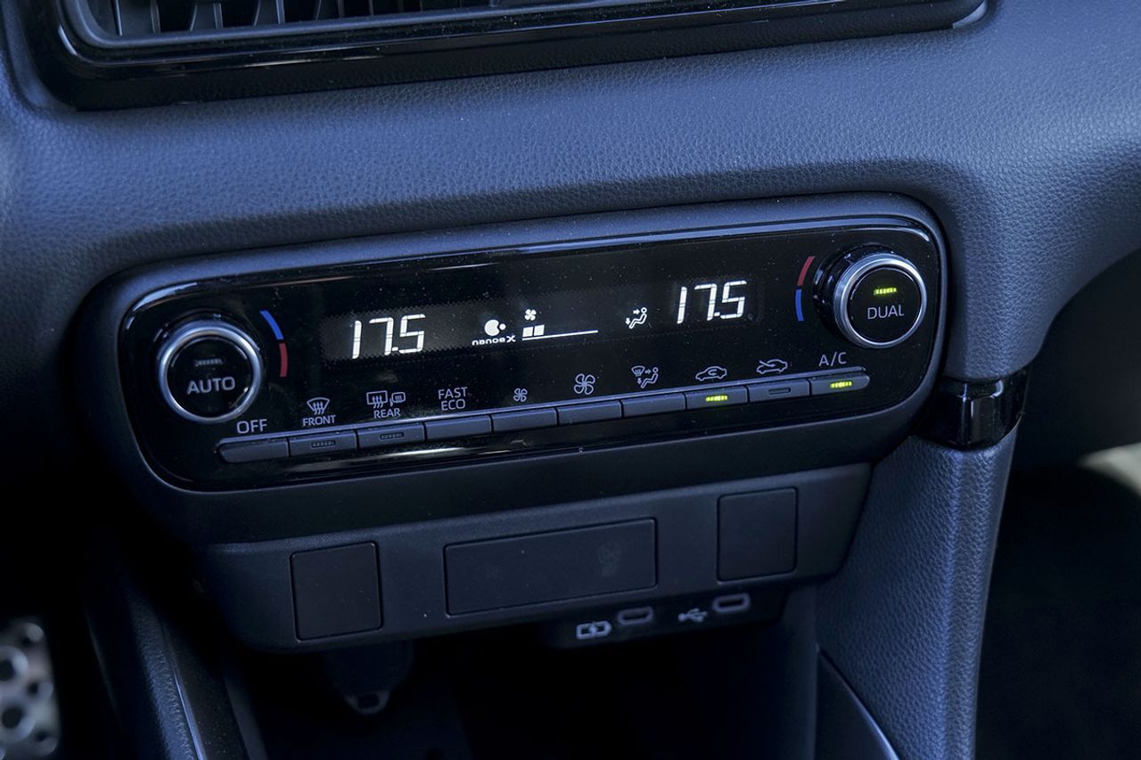 Toyota Yaris 202 - foto 23