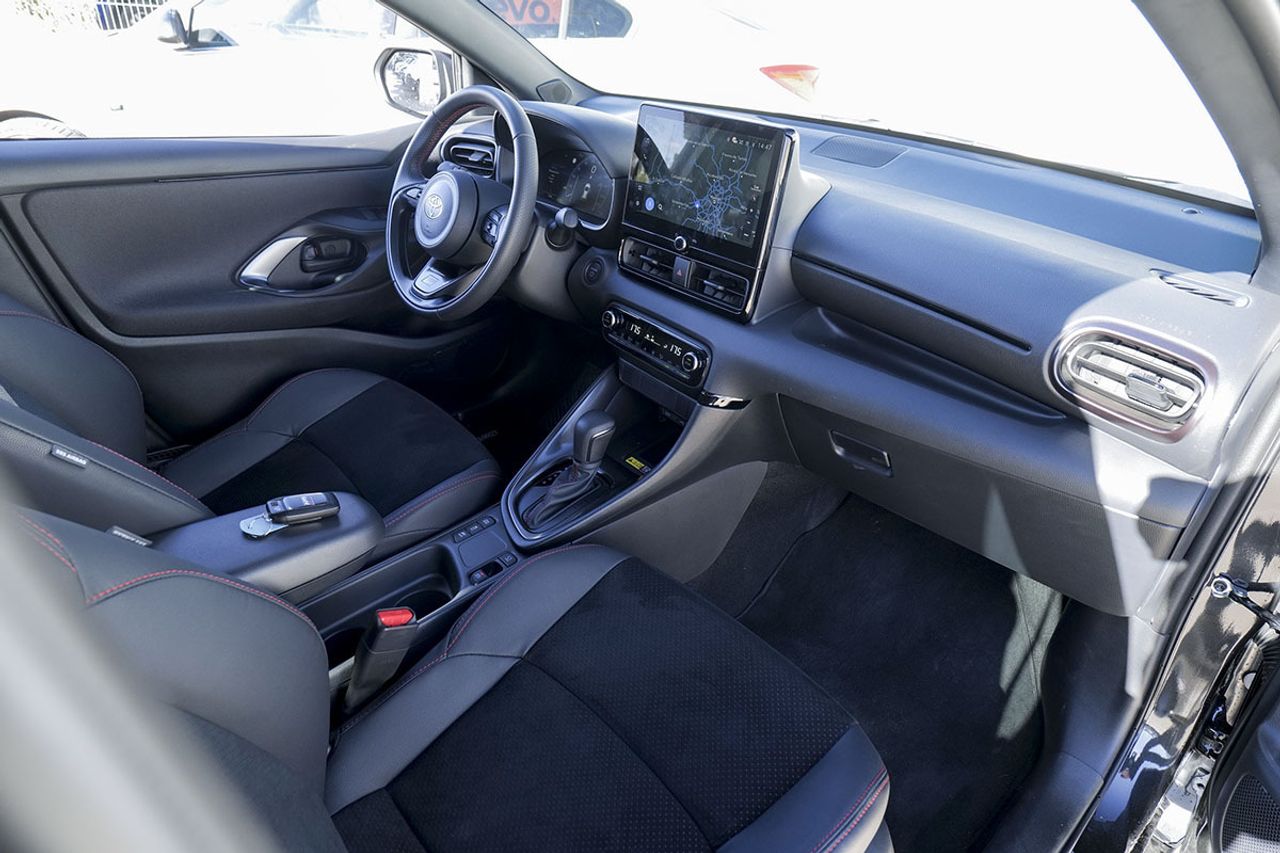 Toyota Yaris 202 - foto 30