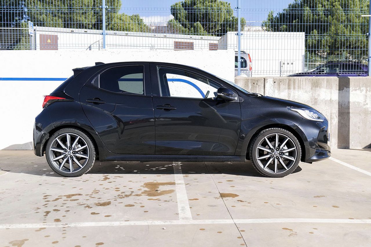 Toyota Yaris 202 - foto 17