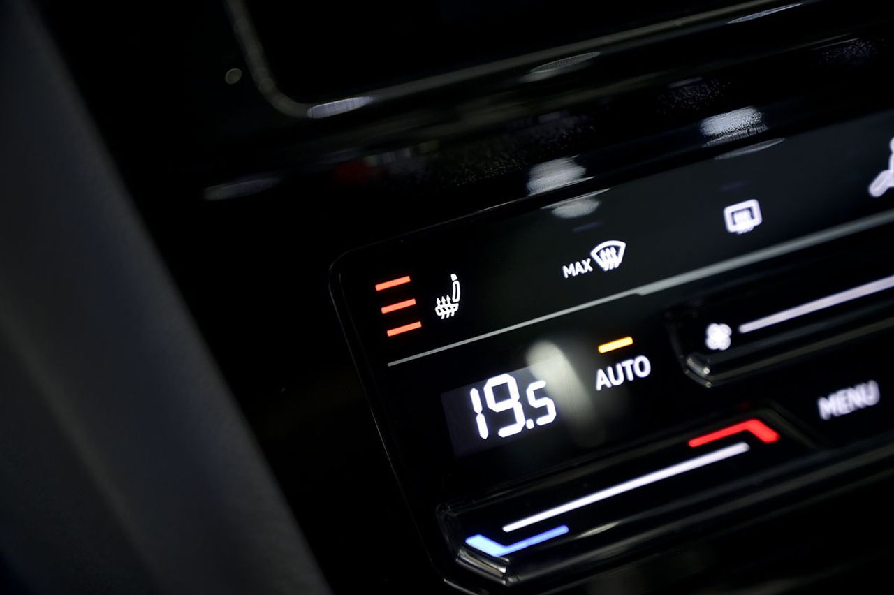 Volkswagen Arteon RLine 2.0 TDI 110kW 150CV DSG - foto 31