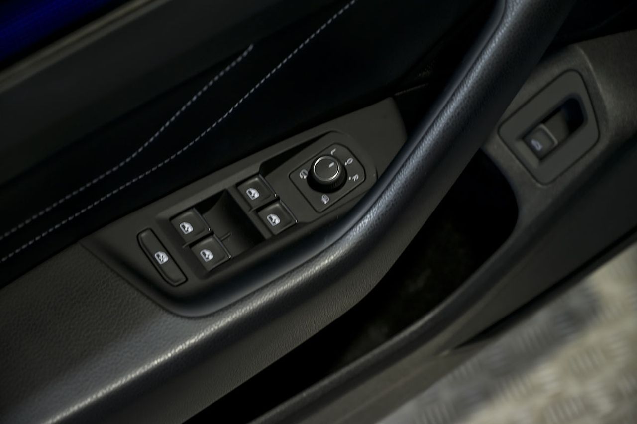 Volkswagen Arteon RLine 2.0 TDI 110kW 150CV DSG - foto 22