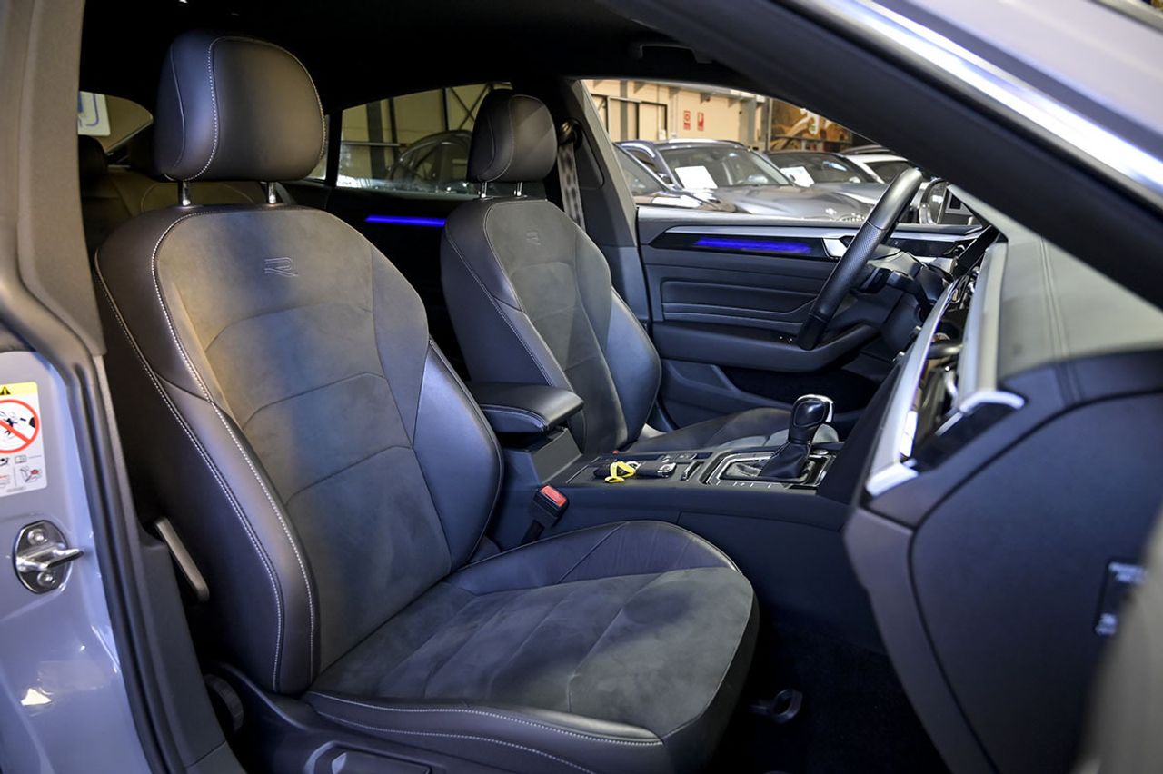 Volkswagen Arteon RLine 2.0 TDI 110kW 150CV DSG - foto 33