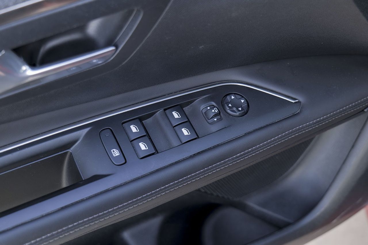 Peugeot 3008 1.5L BlueHDi 96kW 130CV SS Allure - foto 16