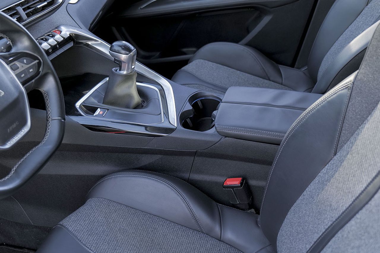 Peugeot 3008 1.5L BlueHDi 96kW 130CV SS Allure - foto 24