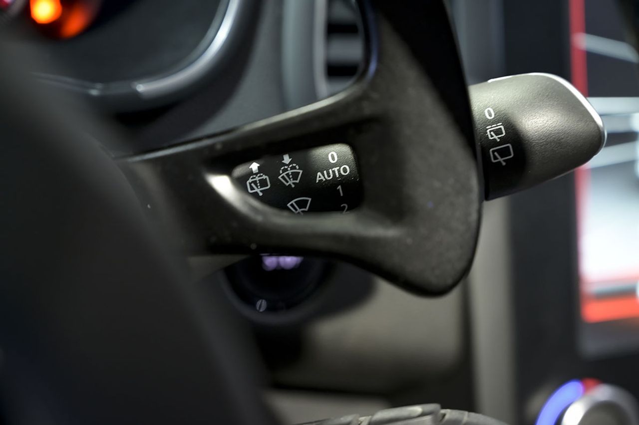 Renault Megane GT Energy TCe 151kW 205CV EDC - foto 27