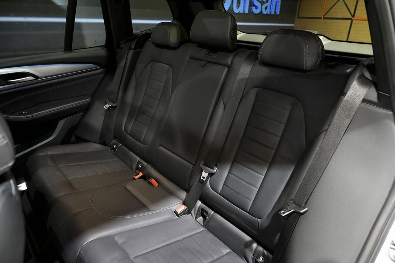 BMW X3 xDrive20d - foto 16