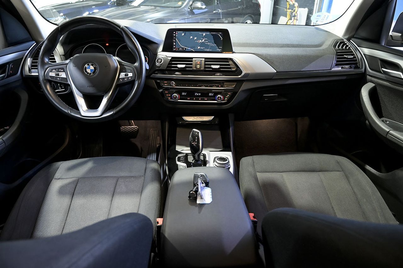 BMW X3 xDrive20d - foto 8