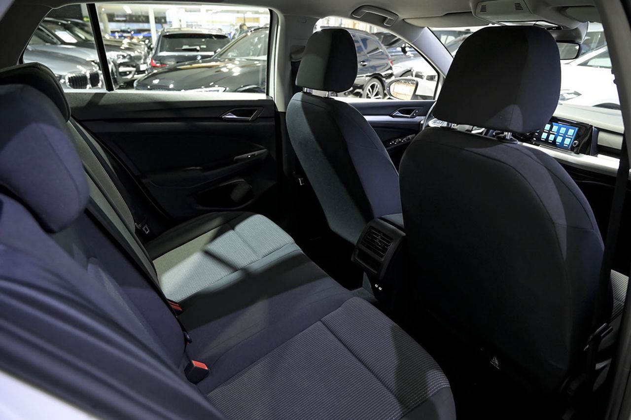 Volkswagen Golf 2.0 TDI 85kW 115CV - foto 23