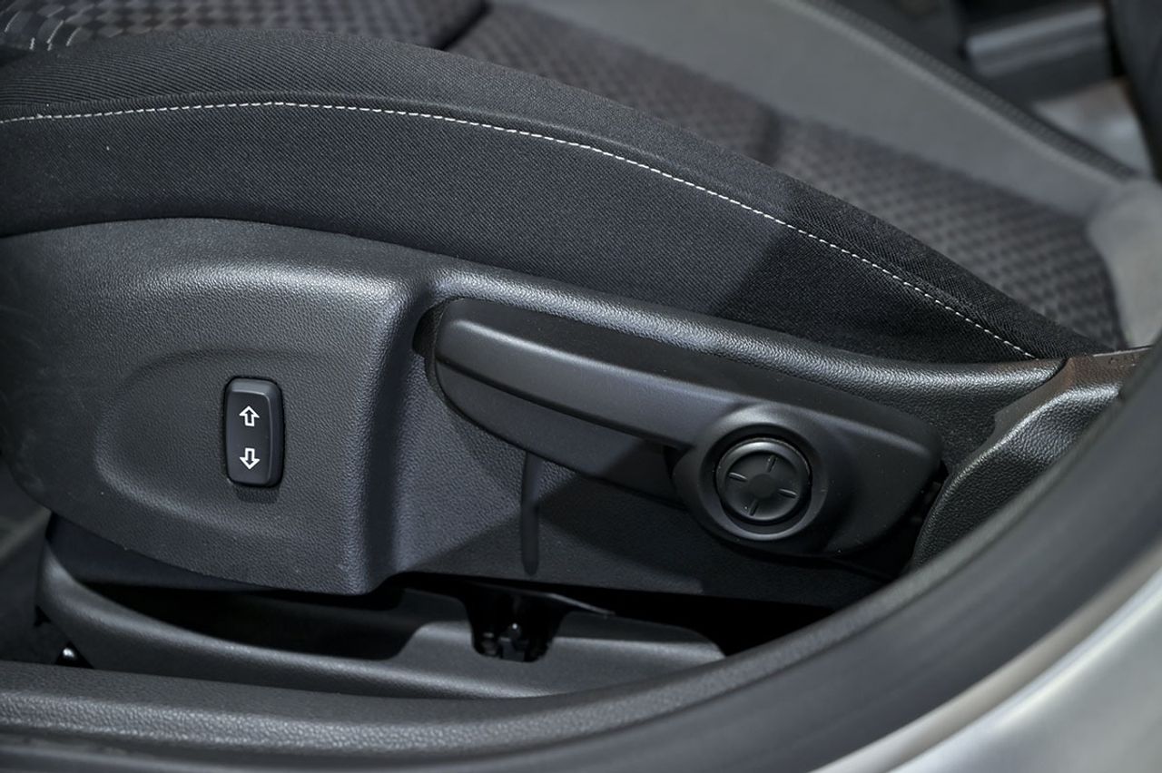 Opel Astra 1.2T SHL 81kW 110CV GS Line - foto 31