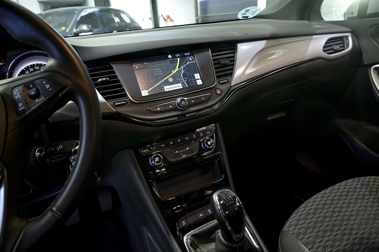 Opel Astra 1.2T SHL 81kW 110CV GS Line - foto 26