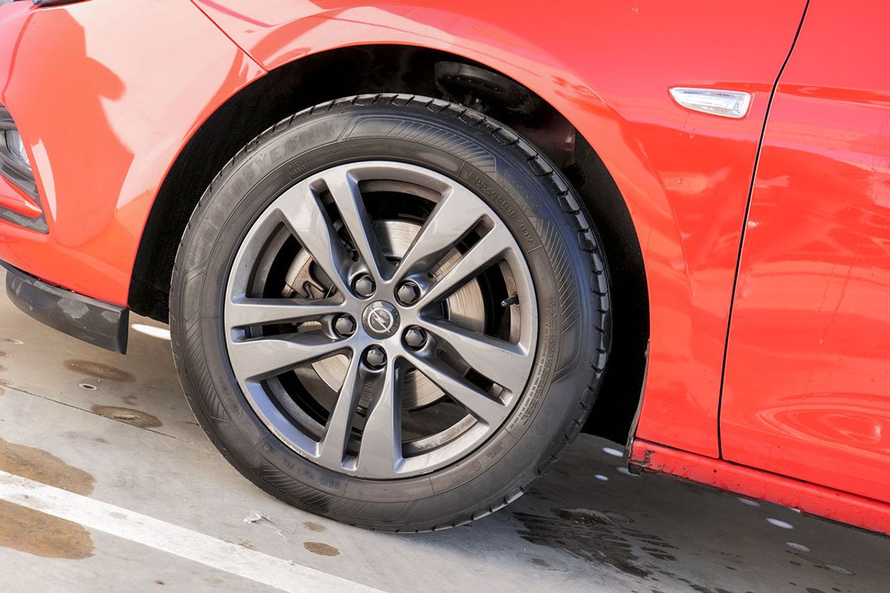 Opel Astra 1.6 CDTi SS 81kW 110CV 120 Aniversari - foto 11