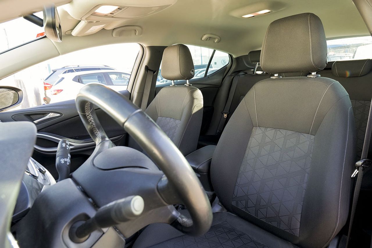 Opel Astra 1.6 CDTi SS 81kW 110CV 120 Aniversari - foto 16