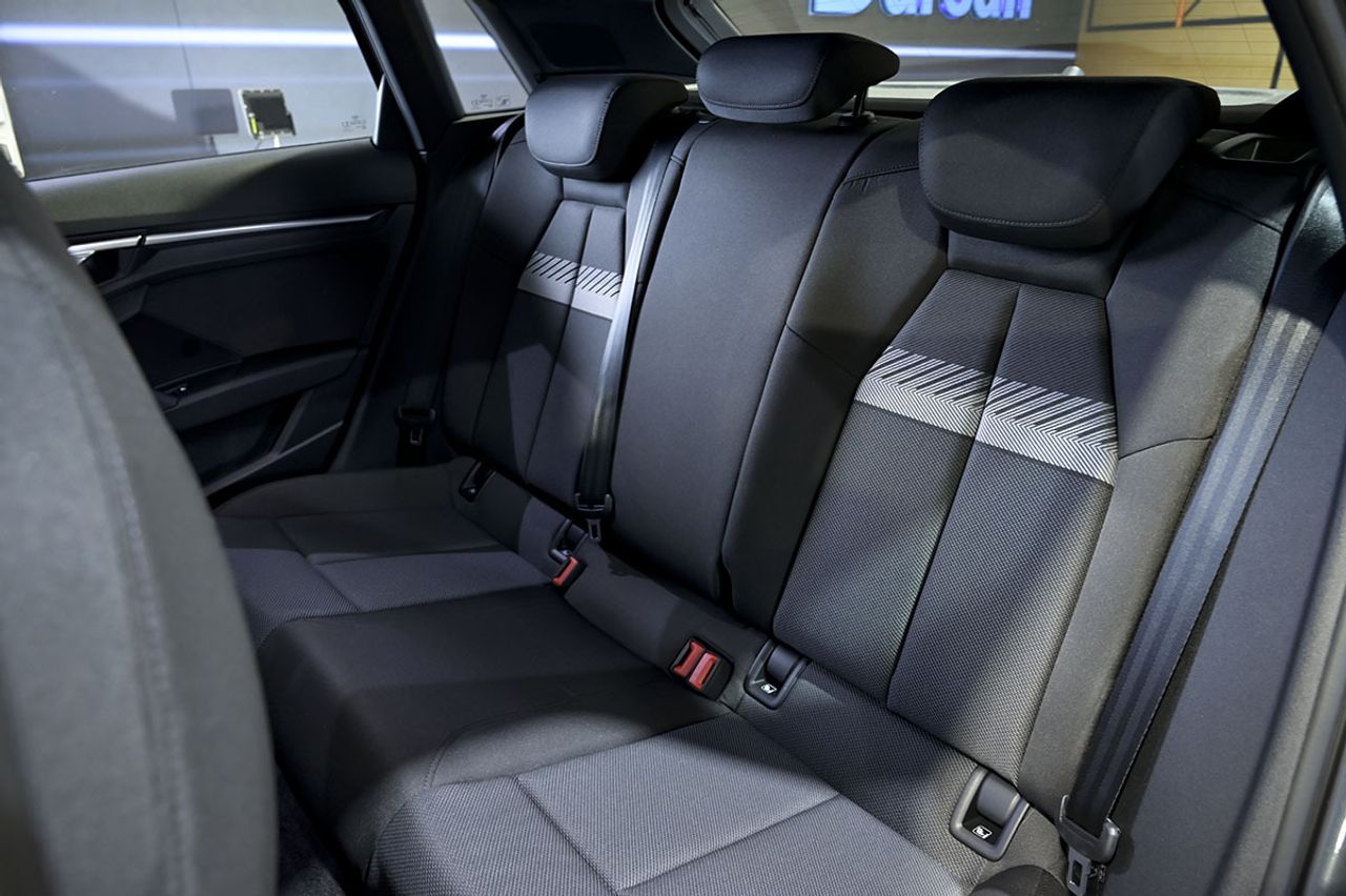 Audi A3 Sportback S line 40 TFSI e 150kW S tron - foto 19