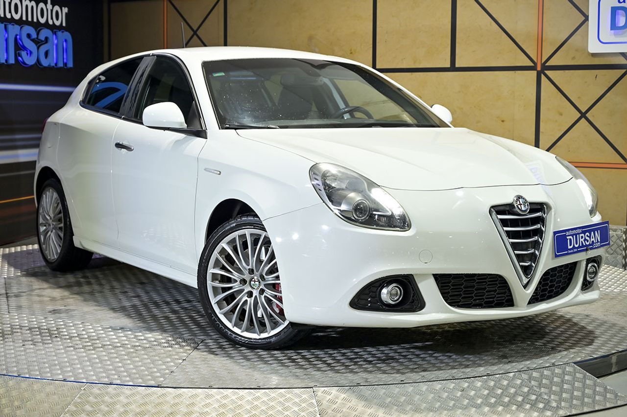 alfa romeo giulietta 2014 / foto grande (3)