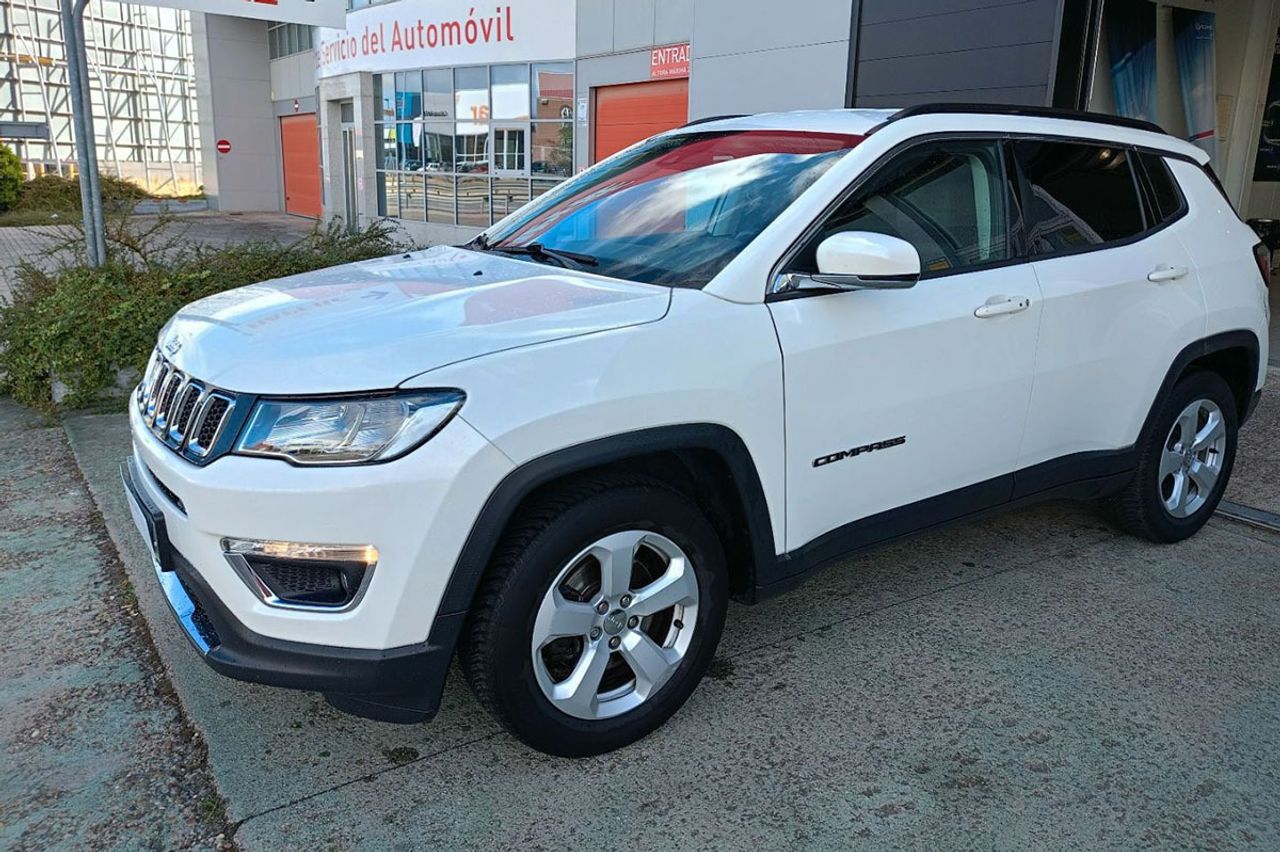Foto jeep compass 2018 /
