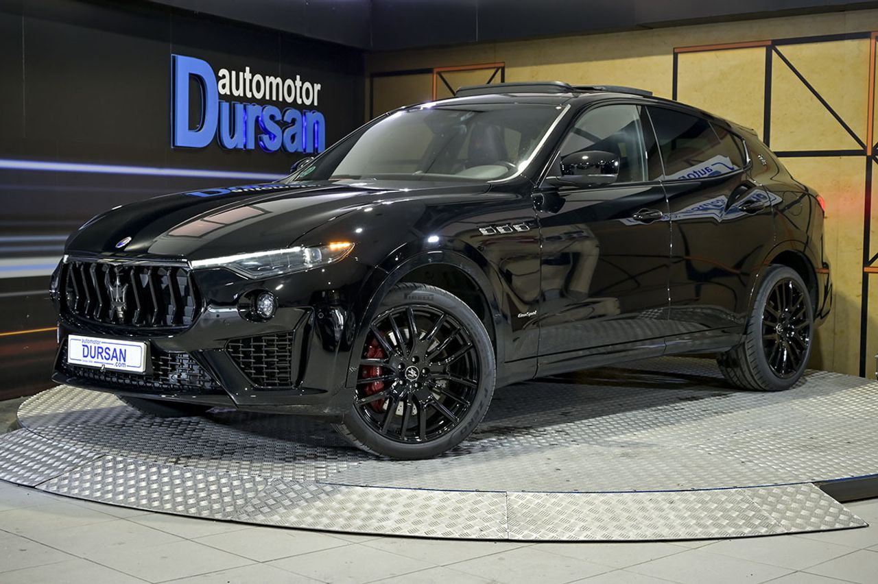 Foto maserati levante 2021 /