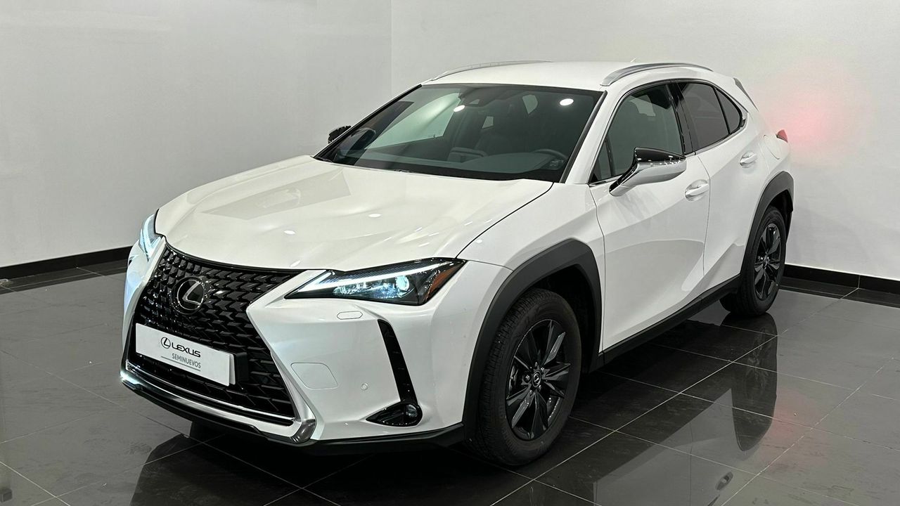 Foto lexus ux 2024 /