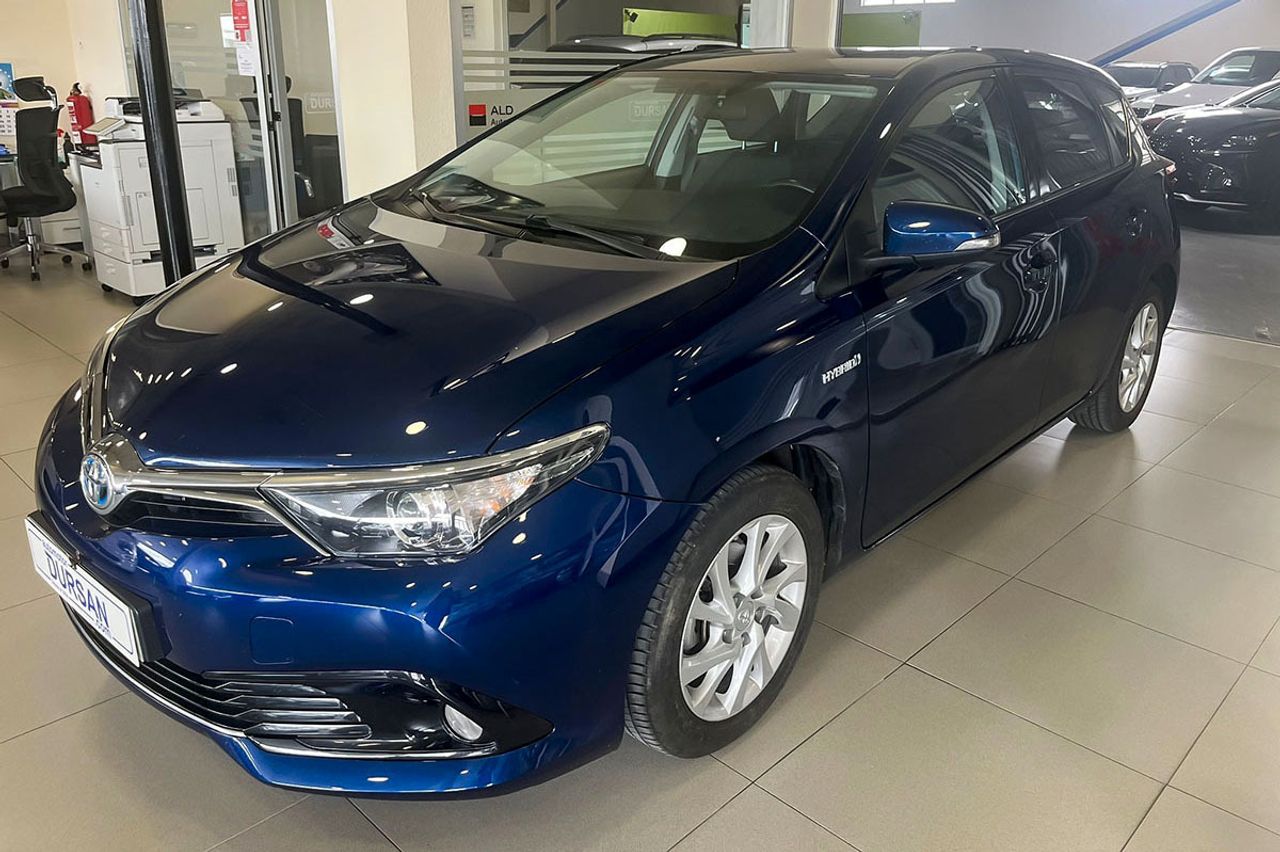 Foto toyota auris 2019 /