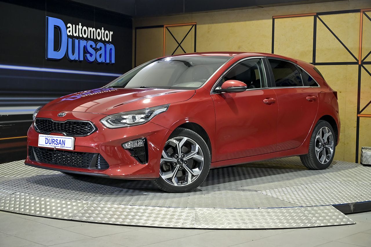 Foto kia ceed 2021 /