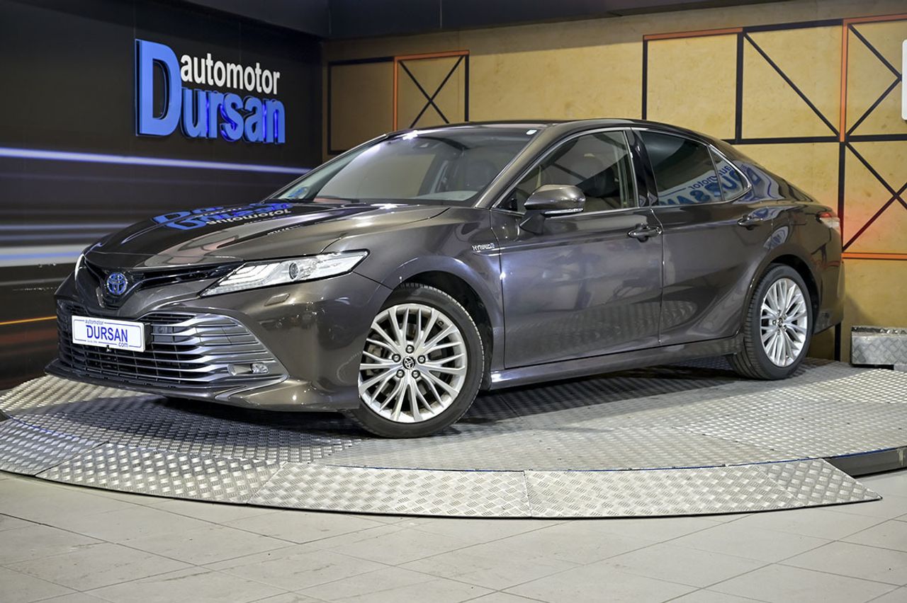Foto toyota camry 2021 /