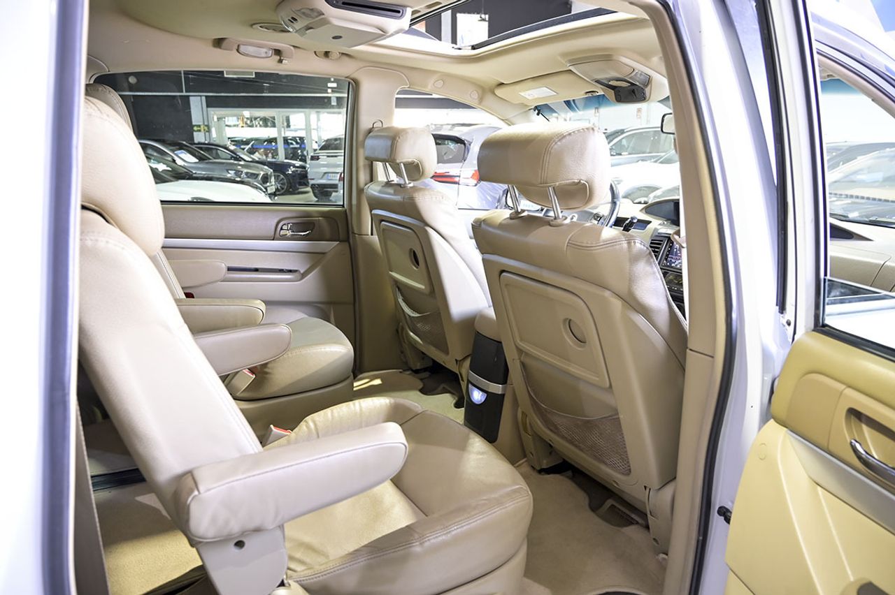 SsangYong Rodius 270Xdi Limited - foto 14