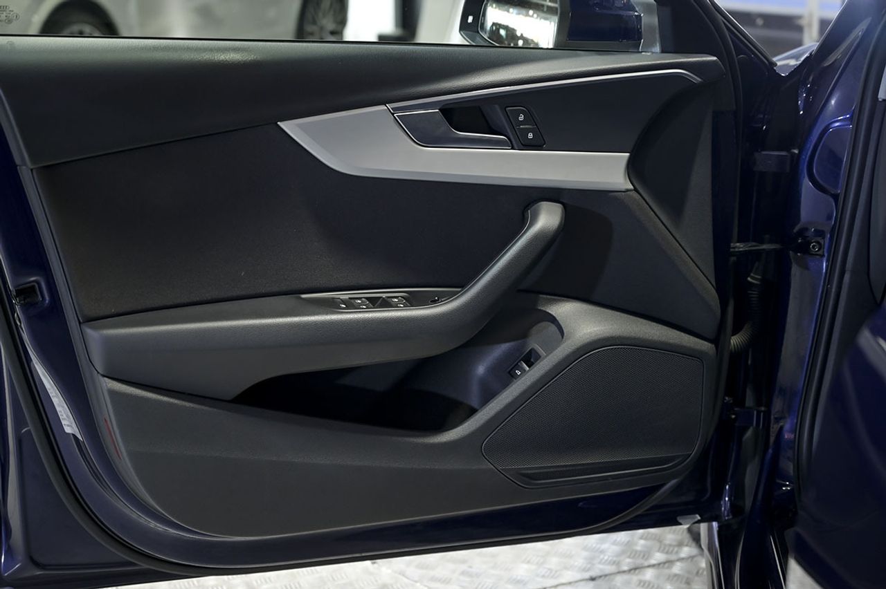 Audi A4 Advanced 30 TDI 100kW 136CV S tronic - foto 20