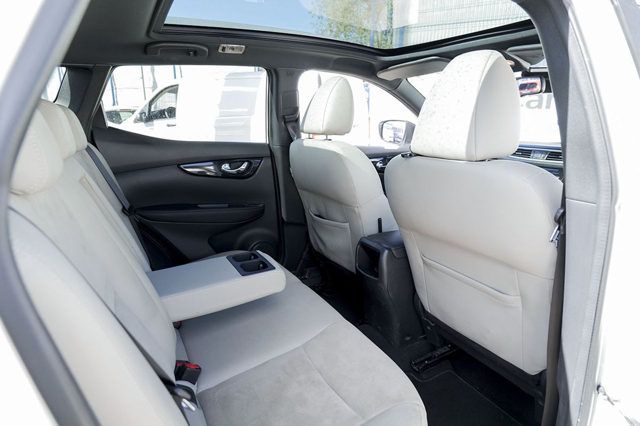 Nissan Qashqai 1.6dCi TEKNA 4x2 XTRONIC Alcantara - foto 14