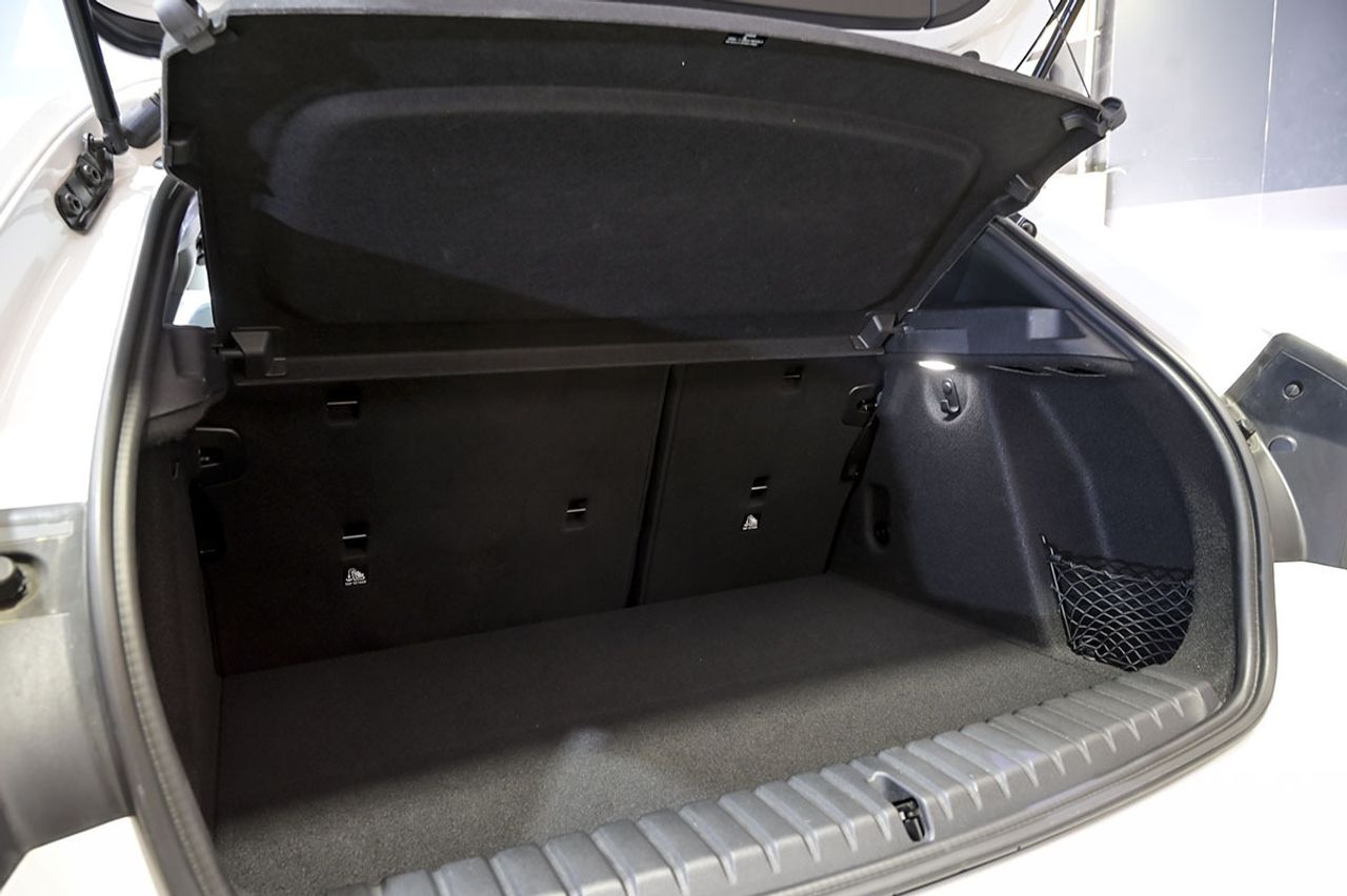 BMW Serie 1 128ti - foto 12