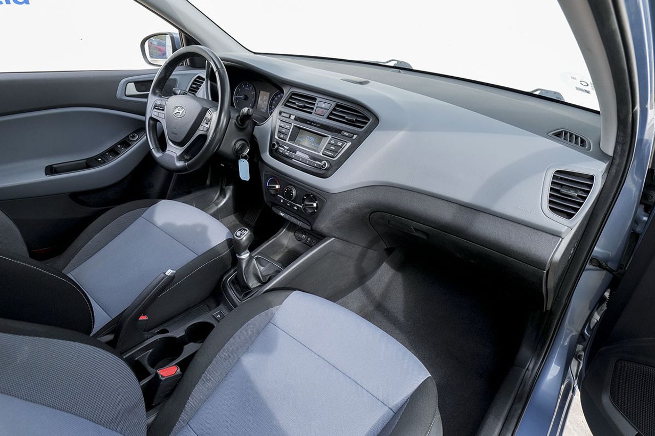 Hyundai i20 1.2 MPI Essence - foto 27