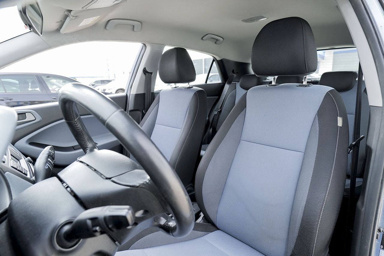 Hyundai i20 1.2 MPI Essence - foto 7