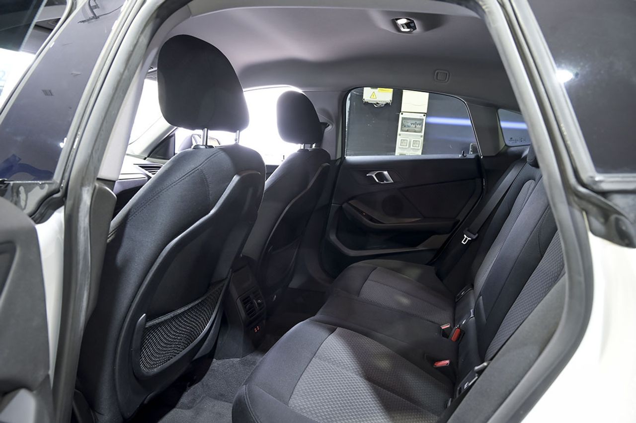 BMW Serie 2 218dA Gran Coupe - foto 16