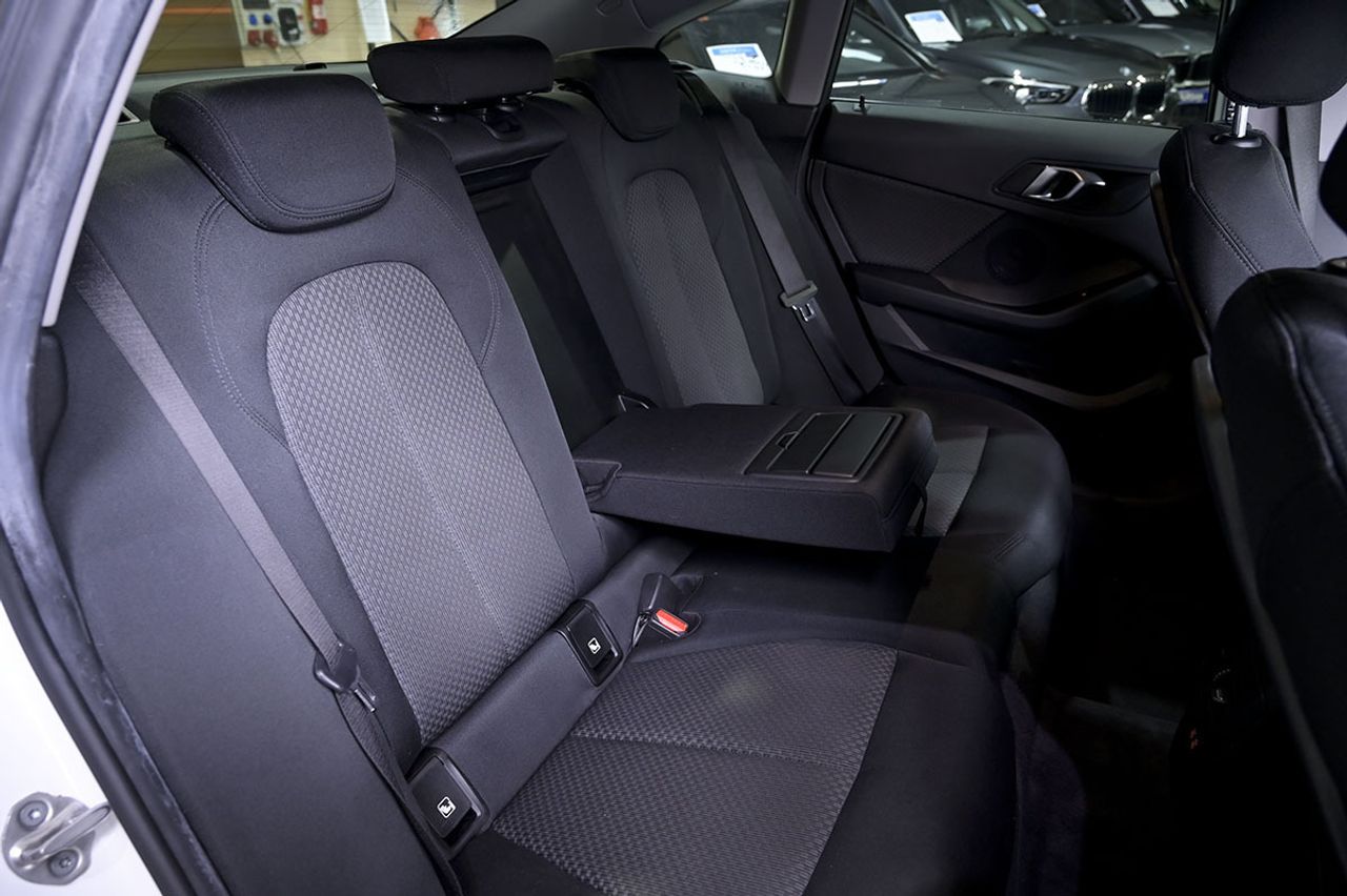 BMW Serie 2 218dA Gran Coupe - foto 18