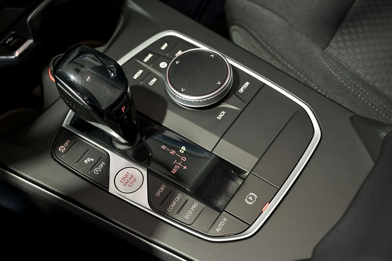 BMW Serie 2 218dA Gran Coupe - foto 32