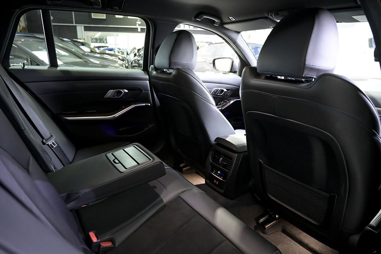 BMW Serie 3 320d xDrive Auto. - foto 16
