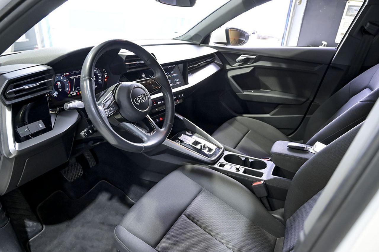 Audi A3 Sportback Advanced 30 TFSI 81kW S tronic - foto 6