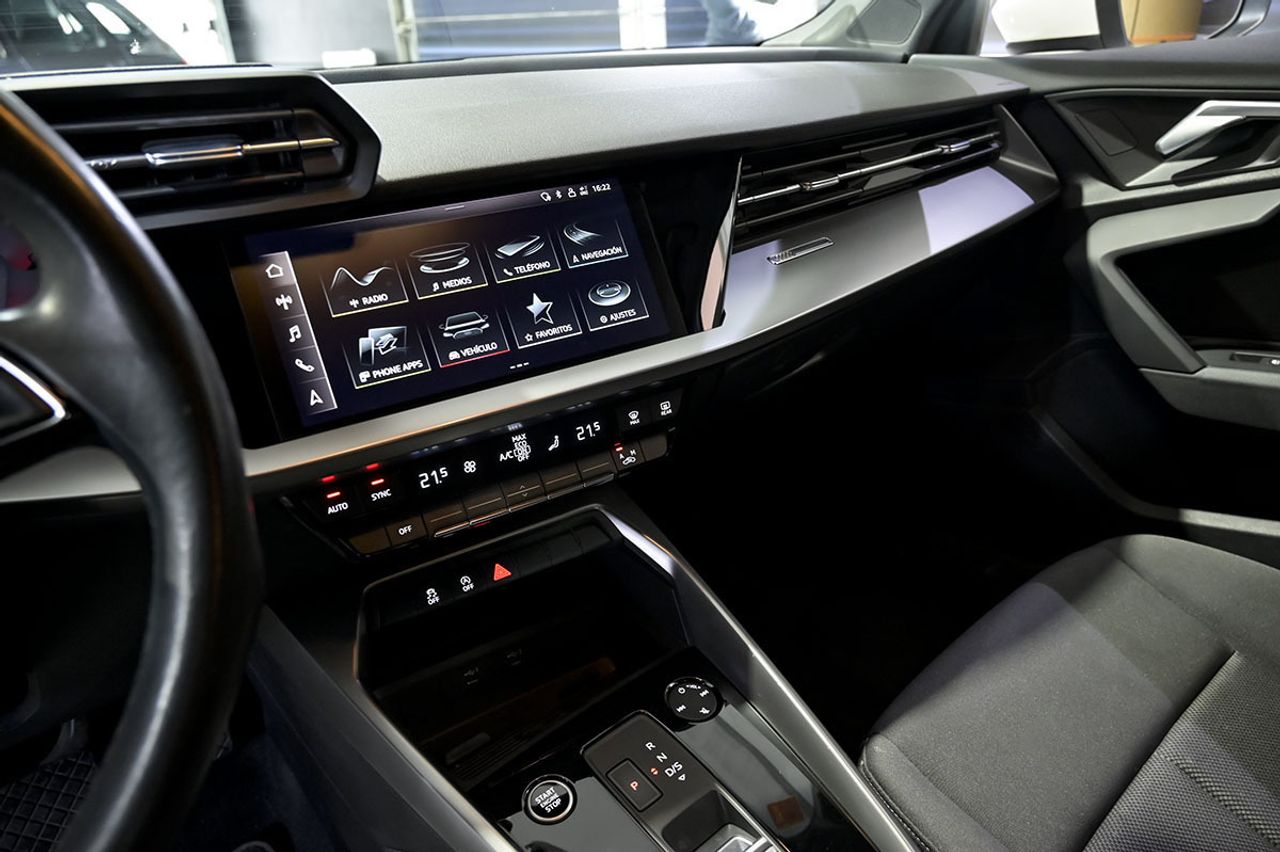 Audi A3 Sportback Advanced 30 TFSI 81kW S tronic - foto 30