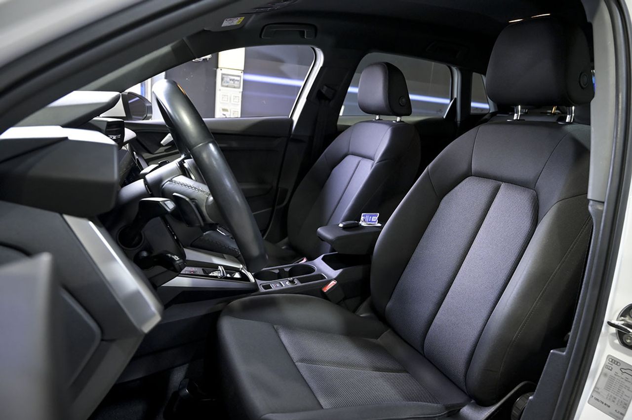 Audi A3 Sportback Advanced 30 TFSI 81kW S tronic - foto 23