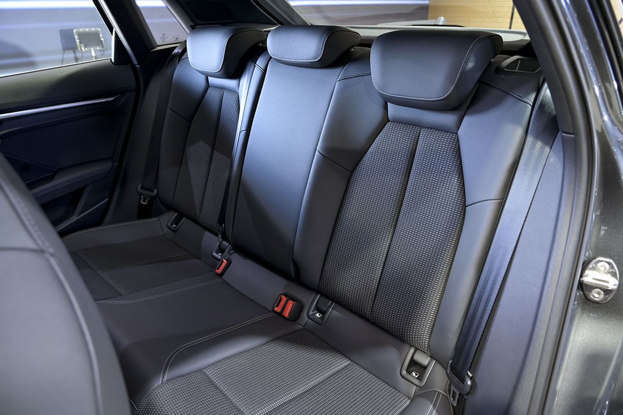 Audi A3 Sportback S line TFSI e 150kW S tronic - foto 16