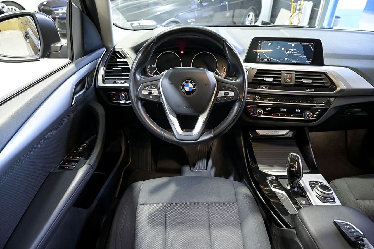 BMW X3 xDrive20d - foto 29