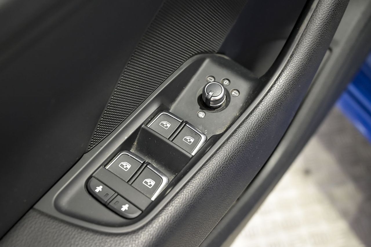 Audi A3 Sportback S line 35 TFSI 110kW S tronic - foto 25