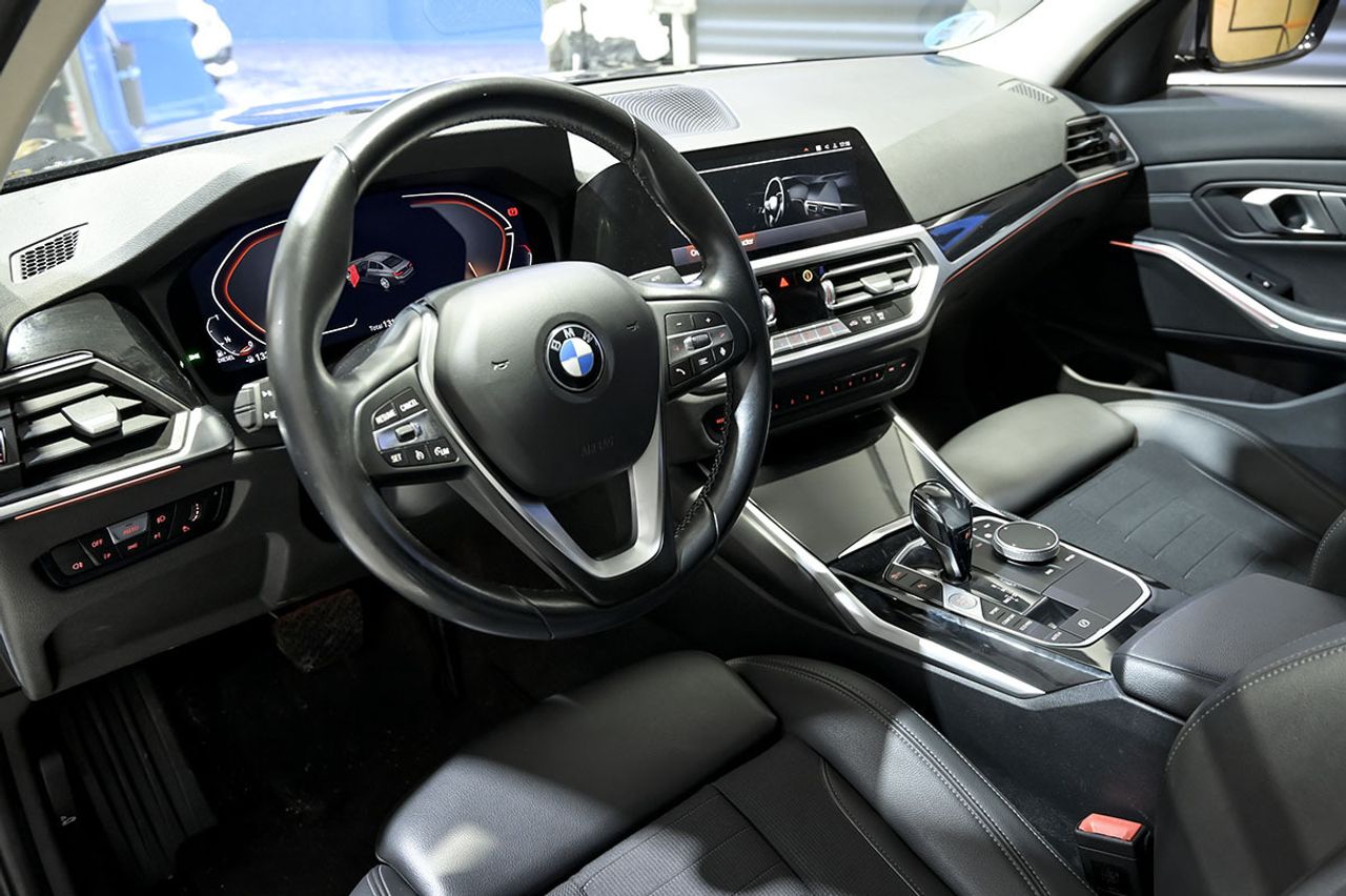 BMW Serie 3 320d Auto. - foto 6