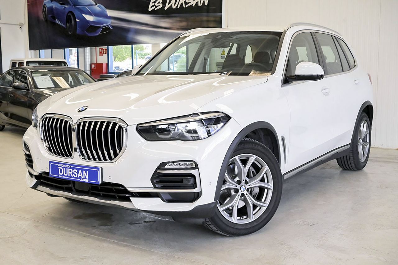 Foto bmw x5 2021 /